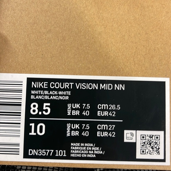 NIKE WMNS COURT VISION MID Next Nature WHITE/BLACK-WHITE
DN3577 101 Sneakers - Picture 16 of 16